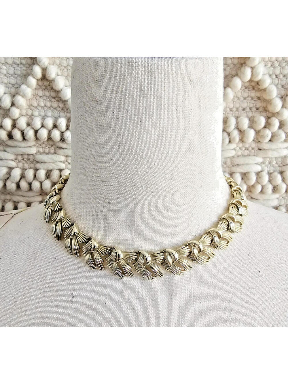 CORO 1950's Gold Tone Woven Ribbons Link Necklace Adjustable Length 16" Vintage